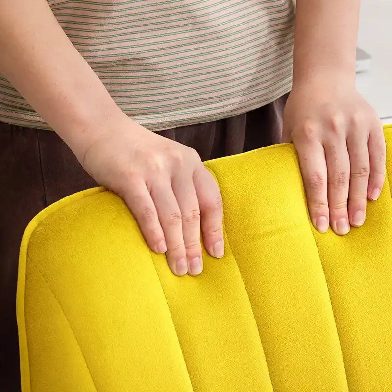 Fauteuil de bureau pivotant en velours, avec base dorée et hauteur réglable