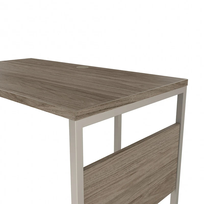 Bureau d'angle 72 po L x 30 po P avec pieds en métal