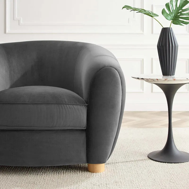 Fauteuil d'appoint en velours haute performance avec lignes organiques et passepoil français