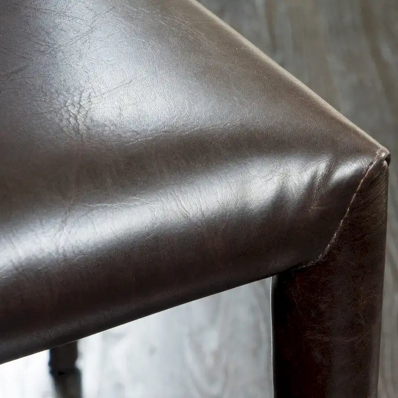 Lot de 4 chaises de salle à manger empilables en cuir reconstitué