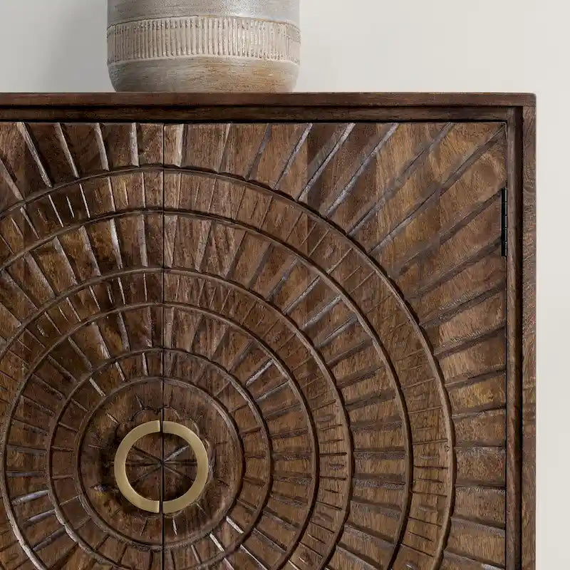 Buffet de rangement à 4 portes en manguier avec détails sculptés
