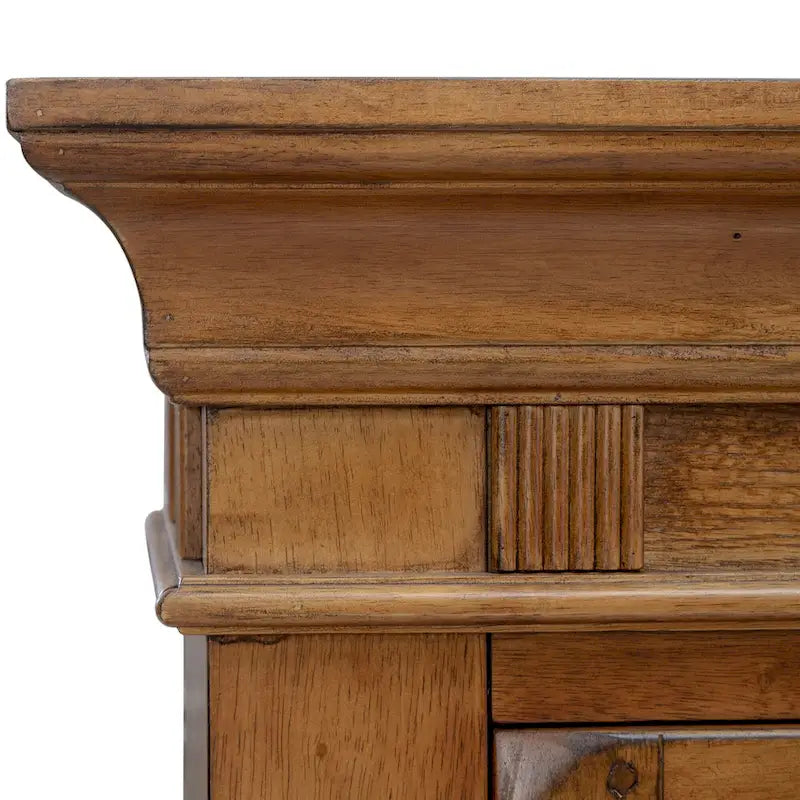 Vaisselier rustique en chêne avec éléments de rangement à porte vitrée