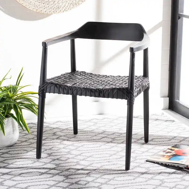 Fauteuil d'appoint moderne du milieu du siècle en cuir tressé et bois massif
