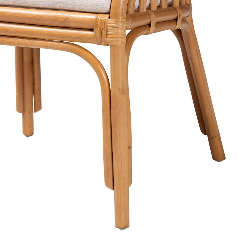 Fauteuil en rotin miel clair bohème avec coussin amovible