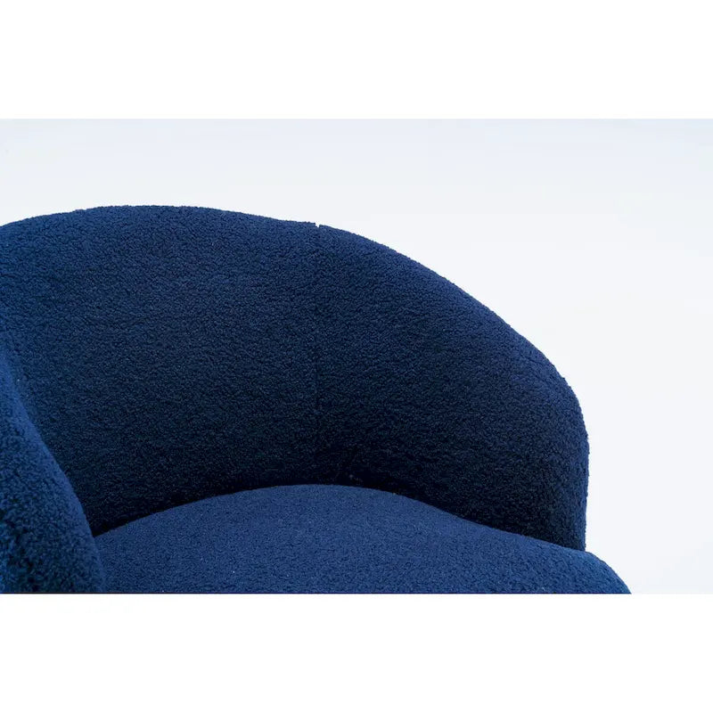 Fauteuil pivotant en velours avec piètement en métal laqué noir.